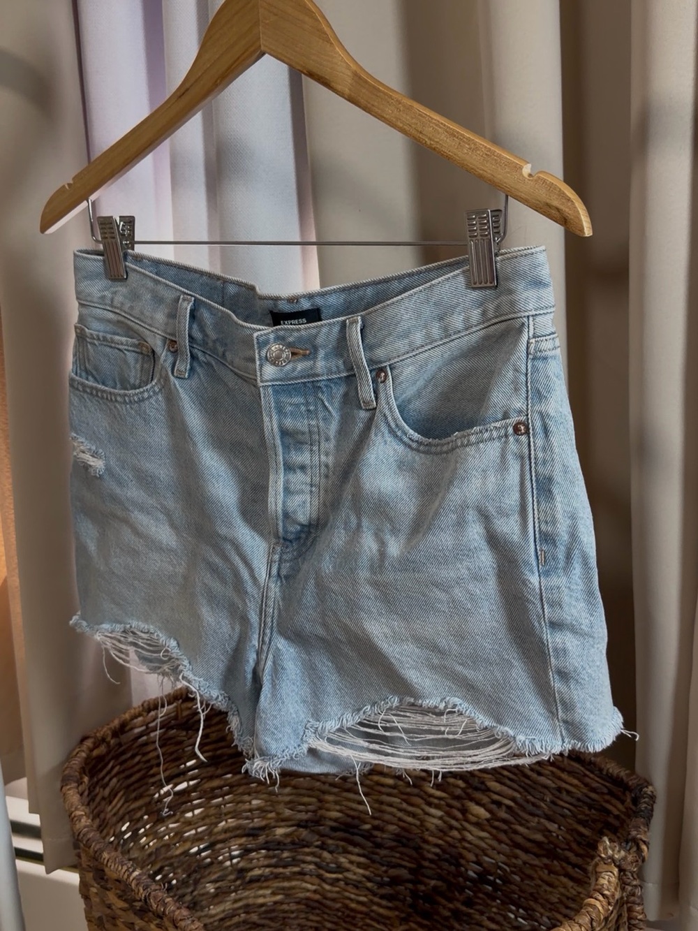 Express Light Wash Cutoff Denim Shorts - Pale Blue